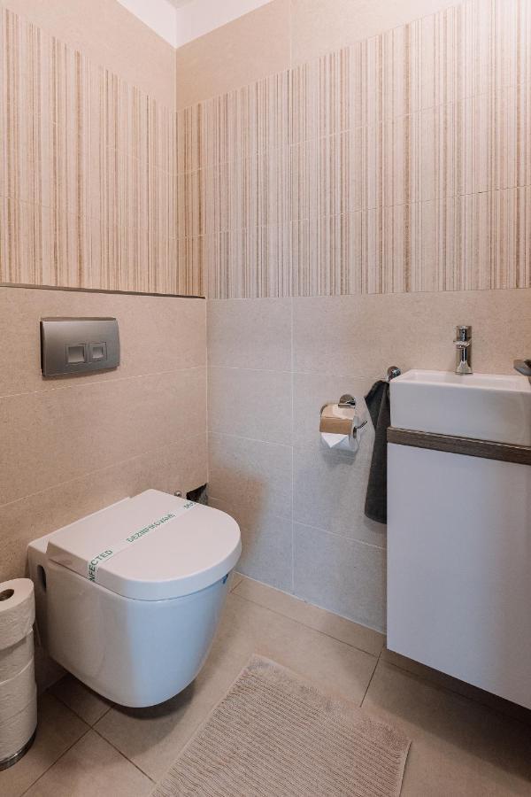 Revon Business Apartment